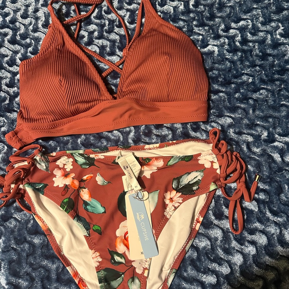 Cupshe Terracotta Ribbed Bikini with Floral Bottoms